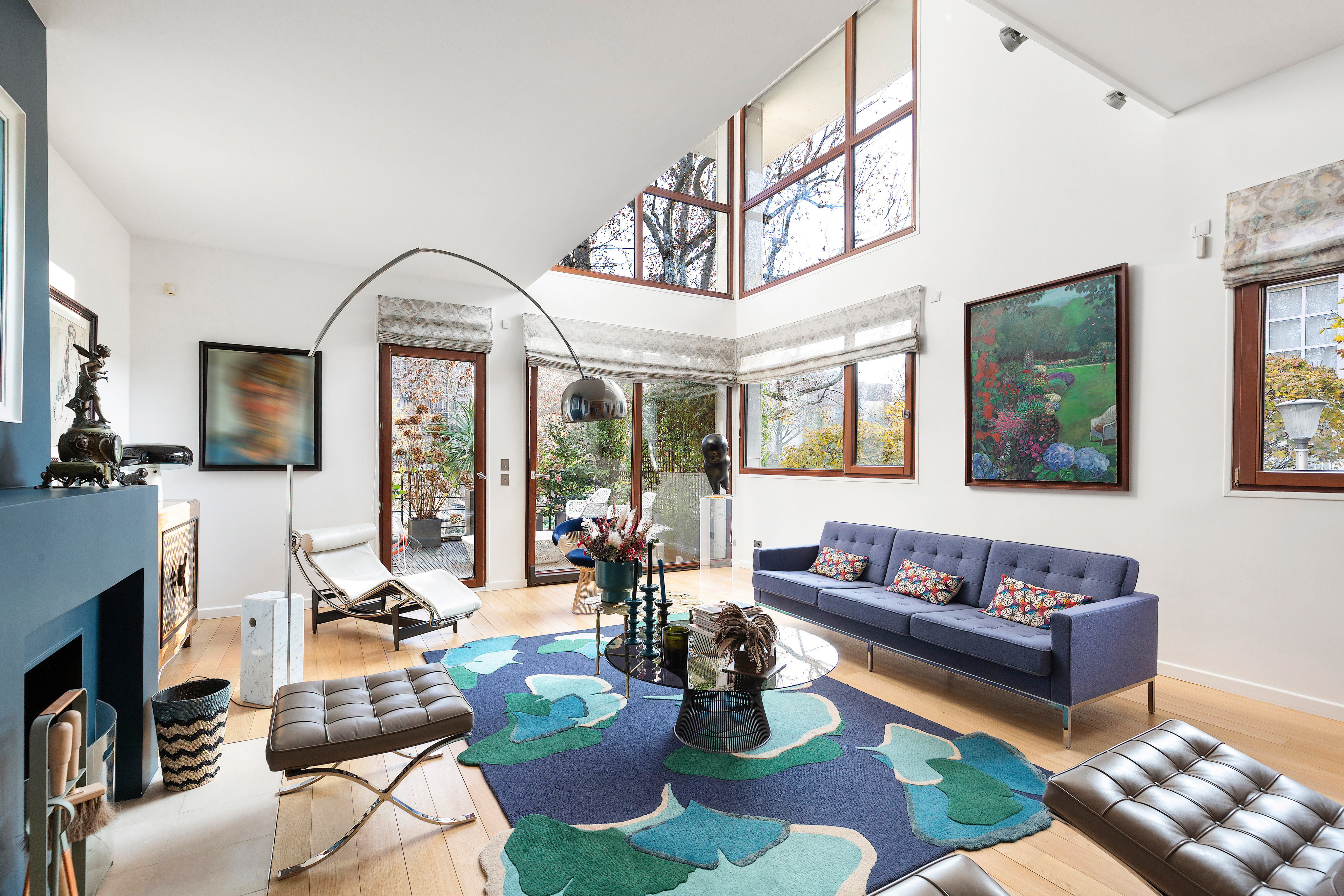 Immobilier - La pierre parisienne résiste bien au virus. Les perspectives du marché immobilier parisien.