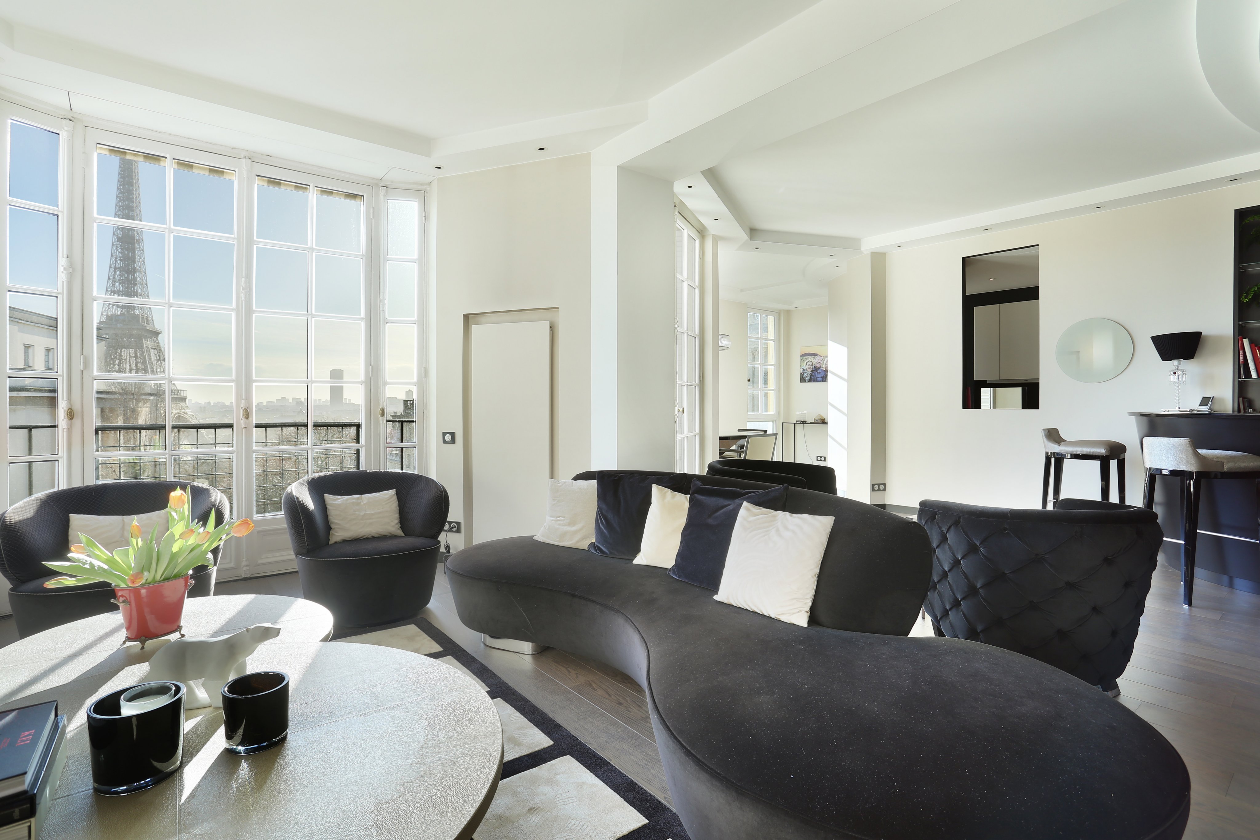 Immobilier - « Emily in Paris » attire une nouvelle clientèle américaine, fan du « so charming » de l’ancien